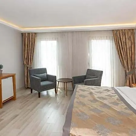 Hotel Waw Galataport 3*